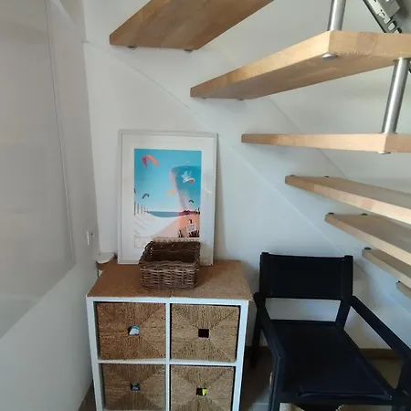Holiday home Les Palmiers, Maison Mitoyenne, Quartier Balneaire, Terrasses, Clim Hyeres